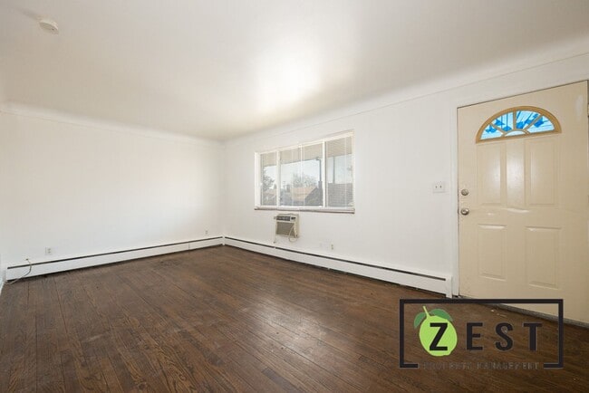 Interior Photo - E Outer Drive Apartments