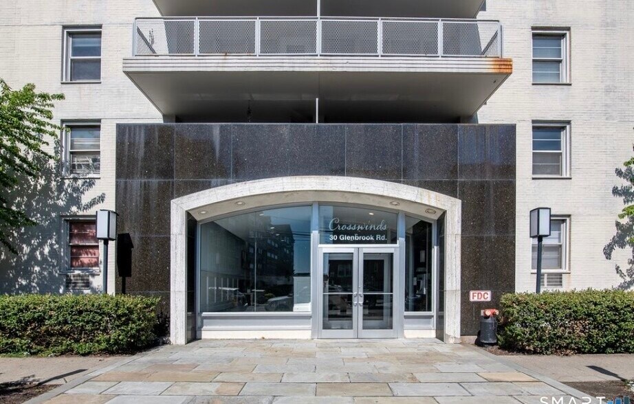 Building Photo - 30 Glenbrook Rd