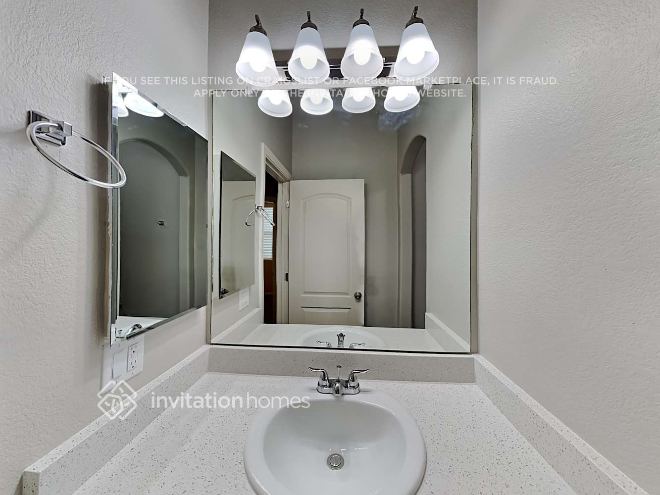 Building Photo - 18871 N Ventana Ln