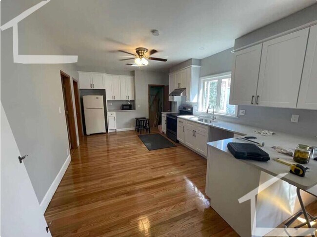 Building Photo - 39 Winship St #2B Boston MA 02135