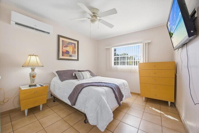 Building Photo - 5681 Tulip Ave