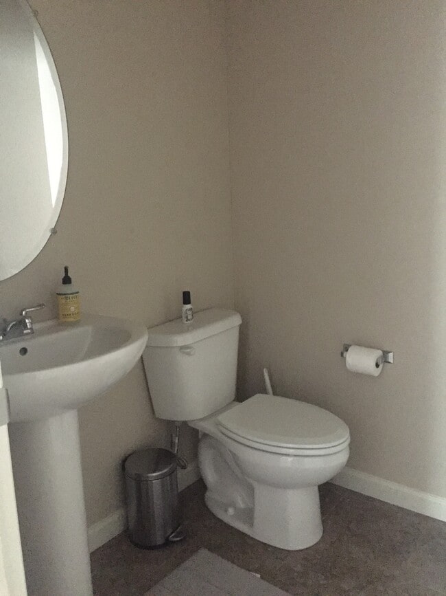 Building Photo - Start Your Summer off Right with Space in ...