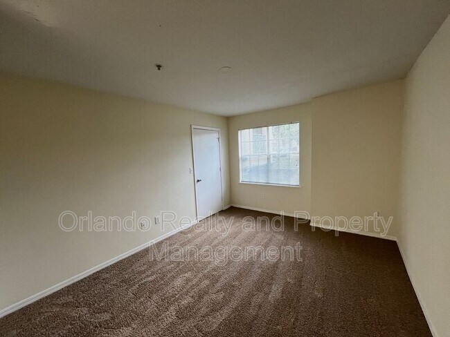 Building Photo - 7360 Westpointe Blvd