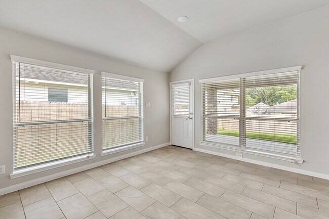 Building Photo - 3667 Windswept Dr