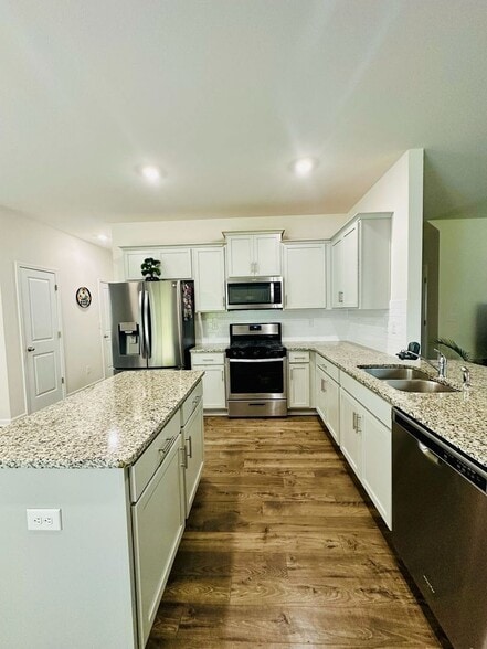 Building Photo - 6208 Ellimar Field Ln