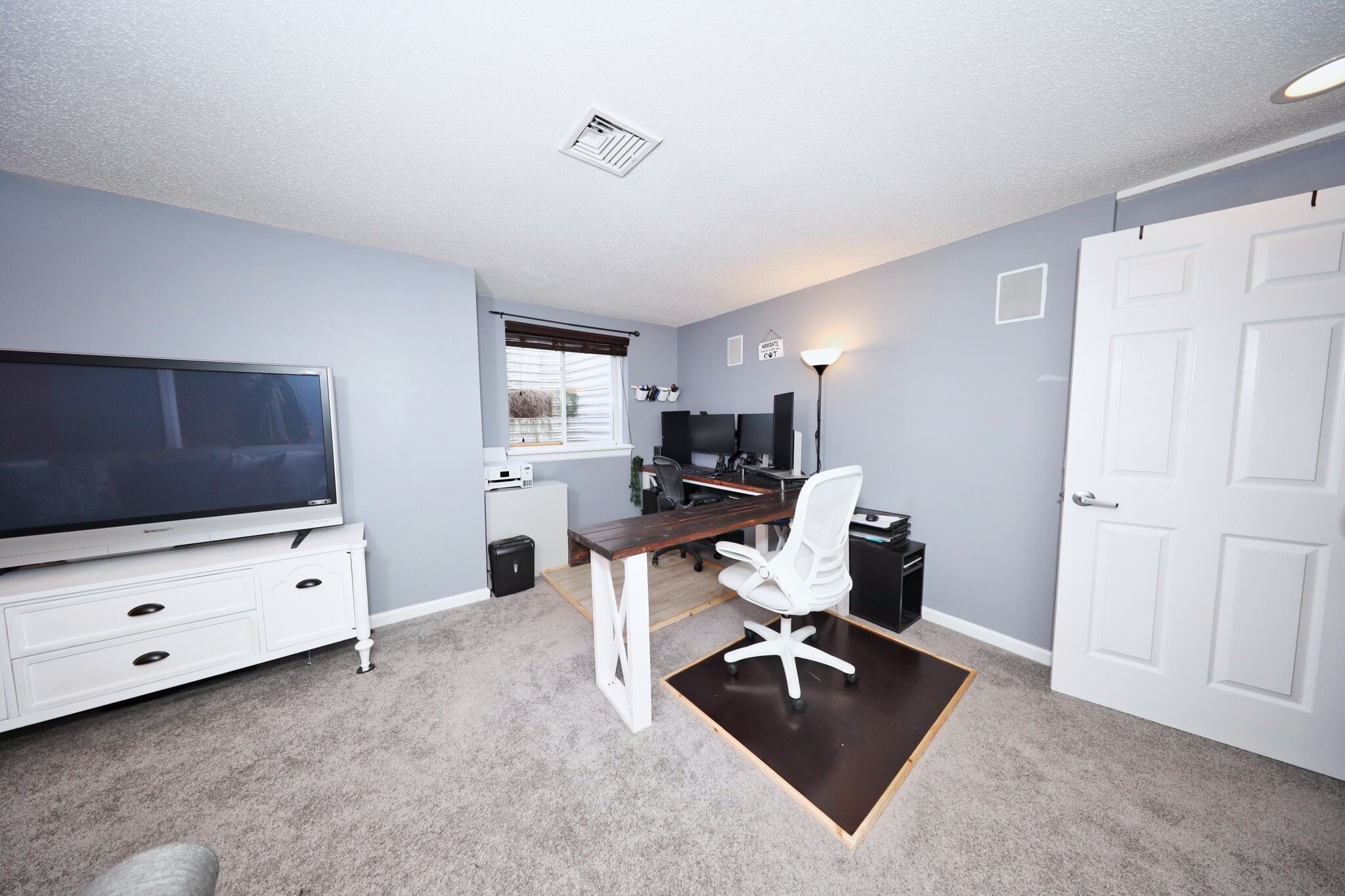 Basement/Bonus Room - 39 Ives St