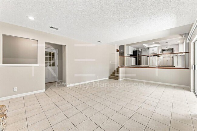 Building Photo - 2404 Gabriel View Dr