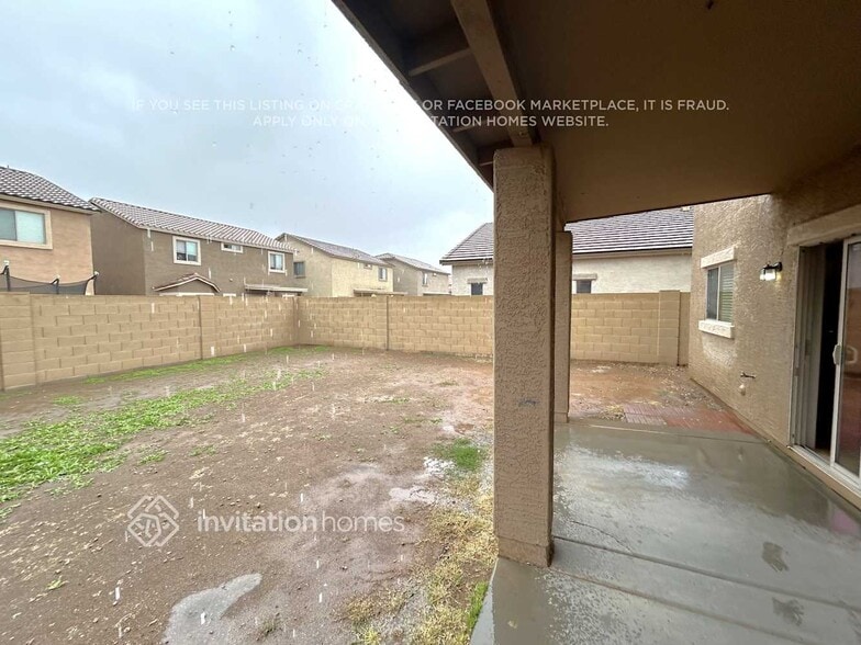 Building Photo - 5435 W Shumway Farm Rd