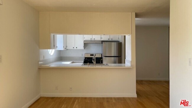 Building Photo - 1212 Arapahoe St