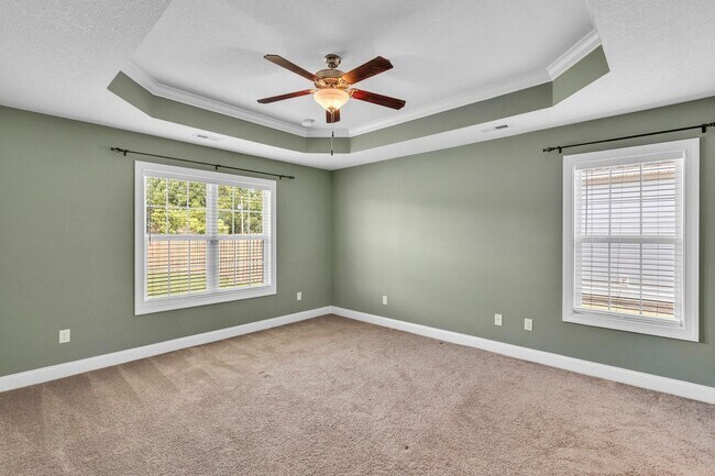 Building Photo - 3 bedroom in Sneads Ferry with Fenced Yard
