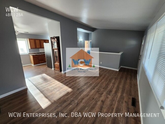 Building Photo - 3406 SW Watson Ave