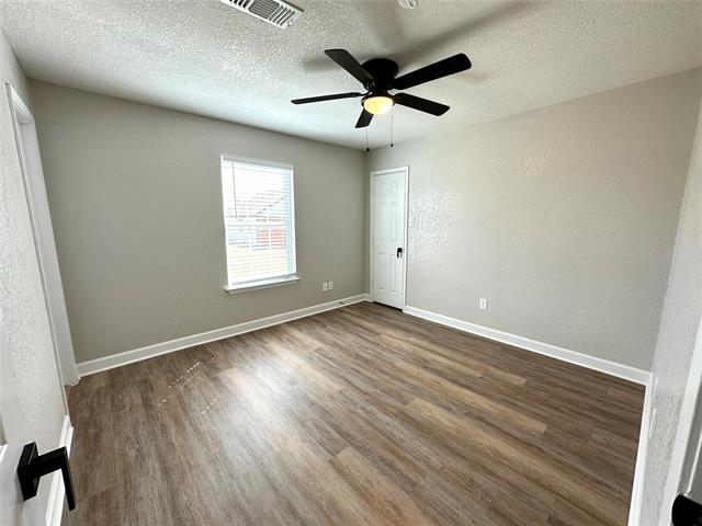 Building Photo - 901 Kingdom Cir