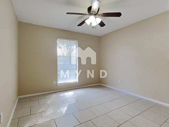 Building Photo - 5130 Prairie Ridge Rd