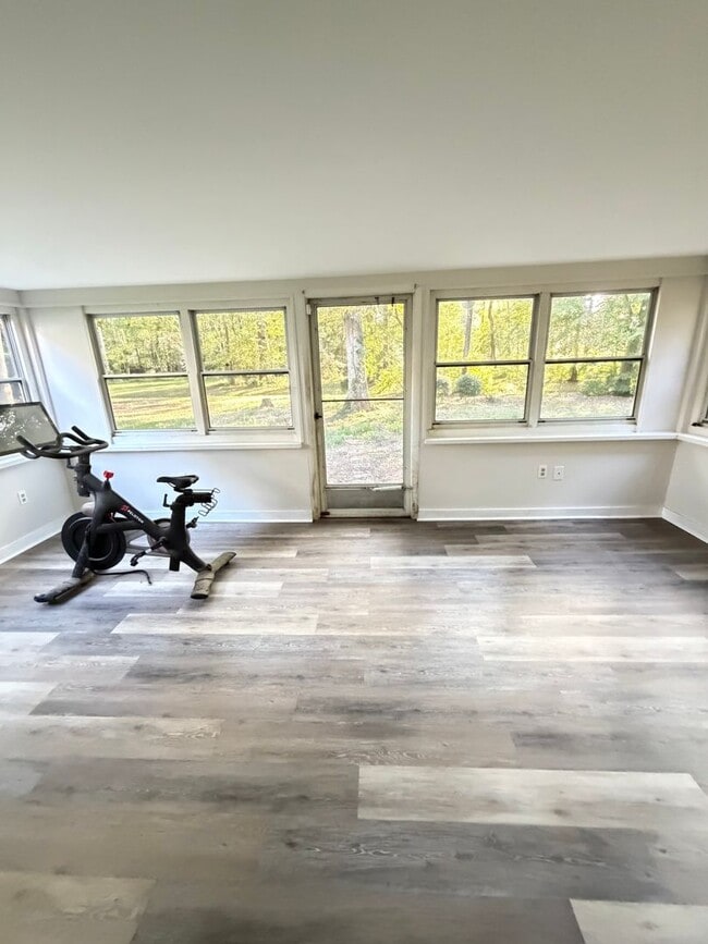 Building Photo - 222 Merion Rd