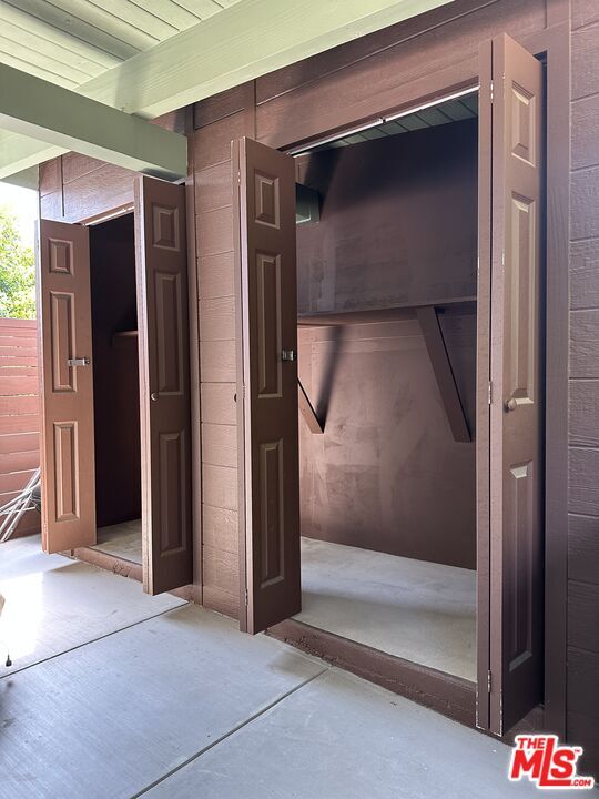 Building Photo - 7460 Woodrow Wilson Dr