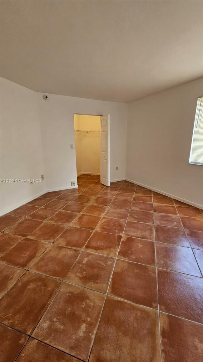 Building Photo - 10249 NW 9th St