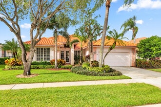 Building Photo - 1970 Corsica Dr