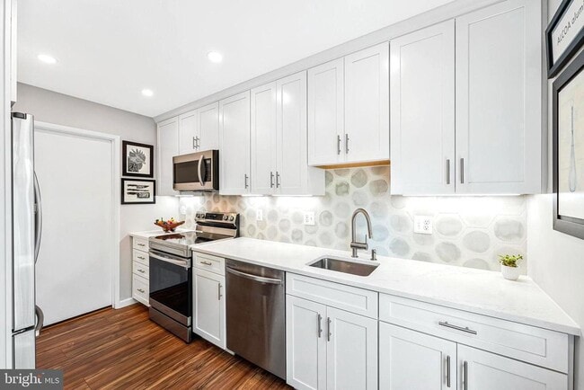Building Photo - 3138 Babashaw Ct