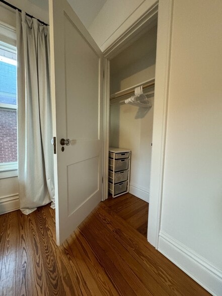 Building Photo - 1364 Neel St