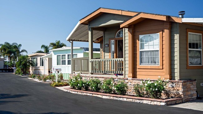 The Colony â Oxnard Oceanfront Beach and Marina Real Estate offered by Florence Gadbois