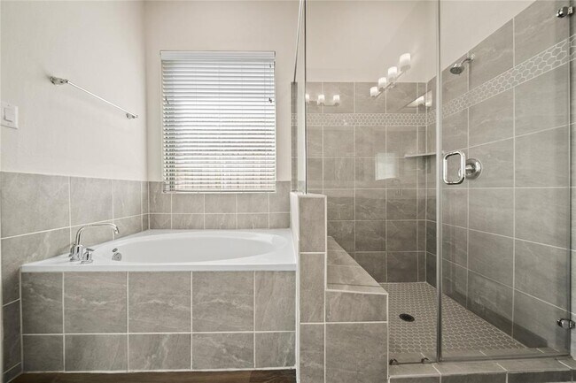 Building Photo - 2134 Ironwood Pass Dr
