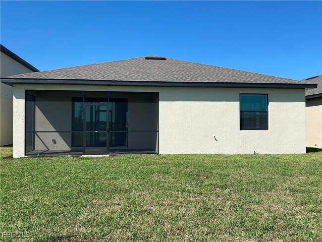 Building Photo - 14857 Portico Blvd