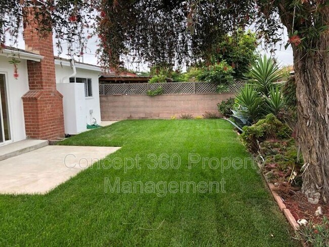Building Photo - 3153 W 155th St