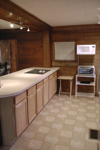 Building Photo - 28574 W Lindbergh Dr