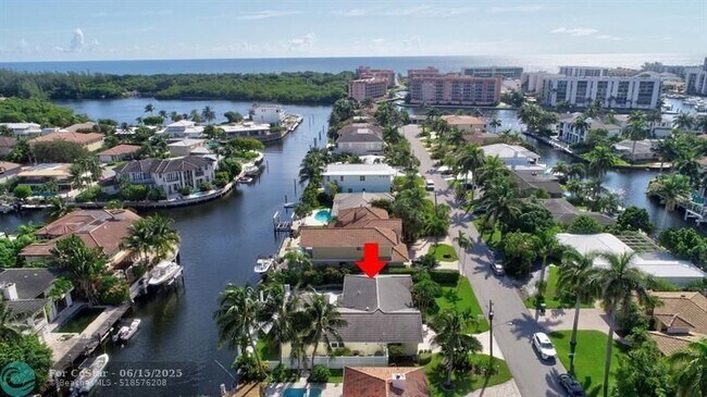 Building Photo - 681 Marine Dr