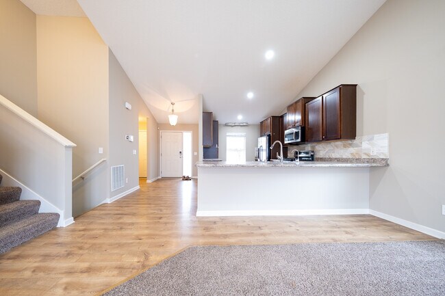 Building Photo - 15222 Emory Ave