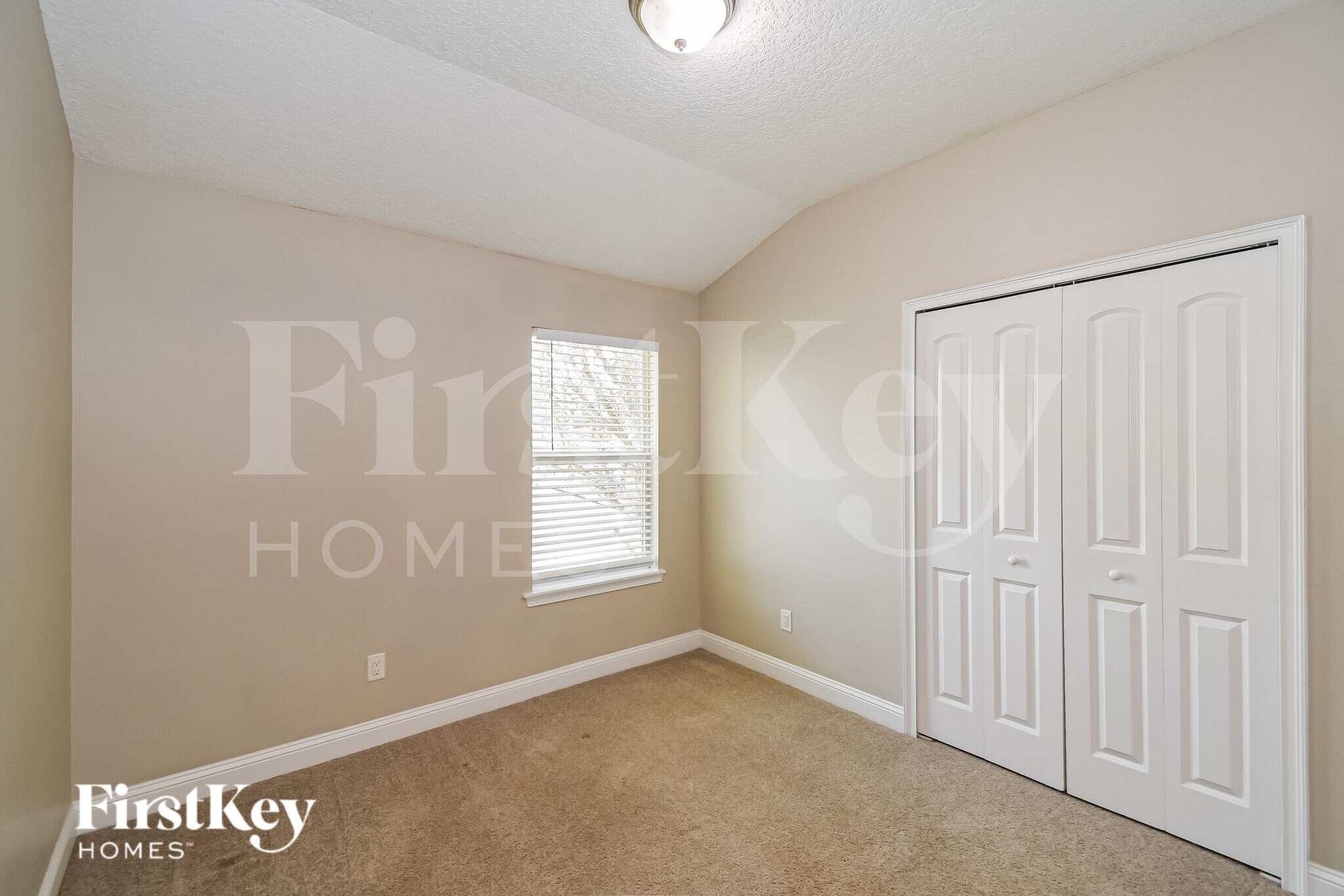 Building Photo - 86353 Sand Hickory Trail