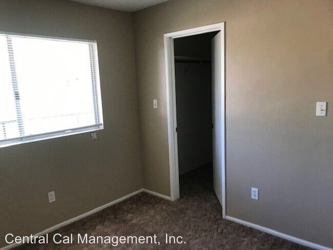 Building Photo - 5103 Appleblossom Dr