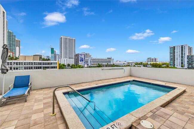 Building Photo - 2275 Biscayne Blvd Blvd