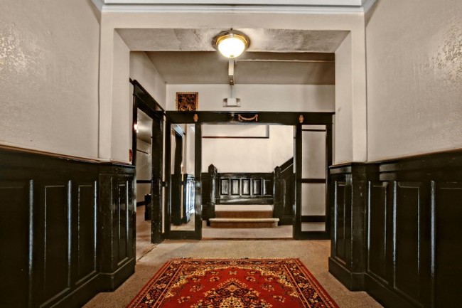 Hallway - Maxmillian Apartments