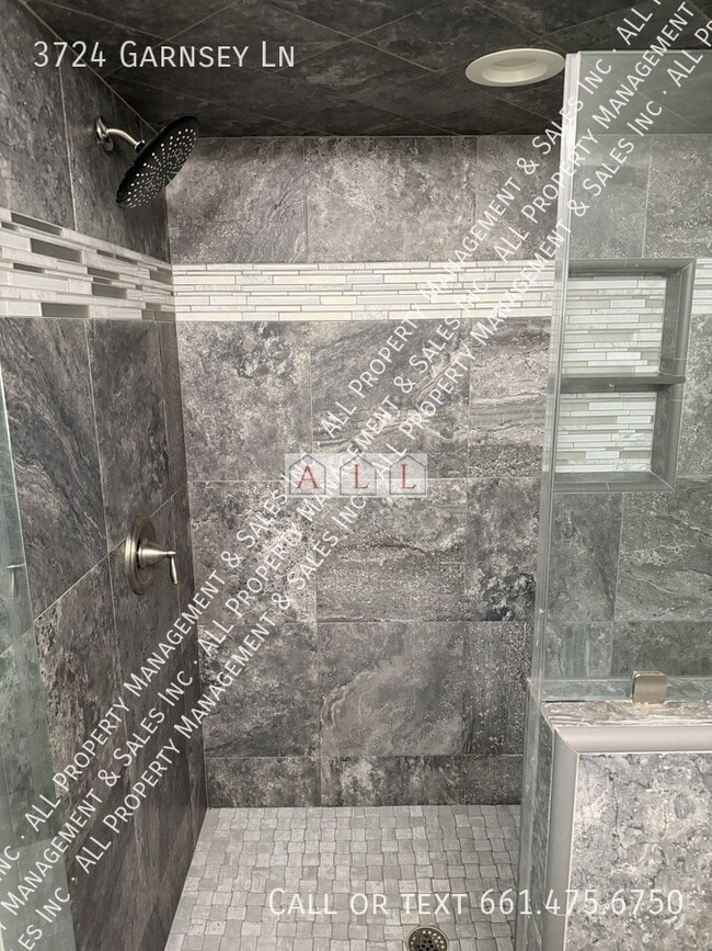 Building Photo - 3724 Garnsey Ln