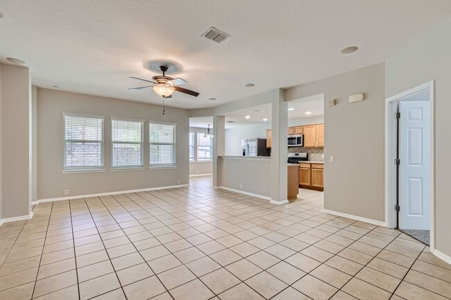 Building Photo - Large one story home on a corner lot locat...