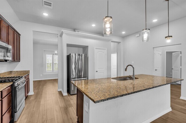 Building Photo - 3430 Redbridge court