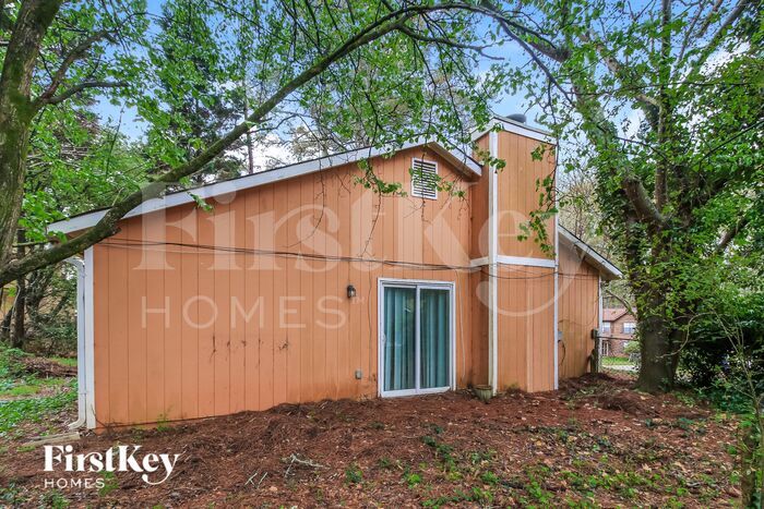 Building Photo - 6168 Creekford Dr