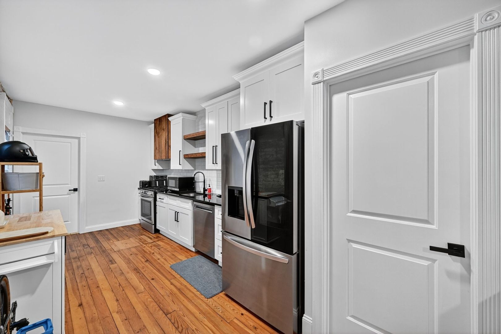 Building Photo - 147 E Liberty St