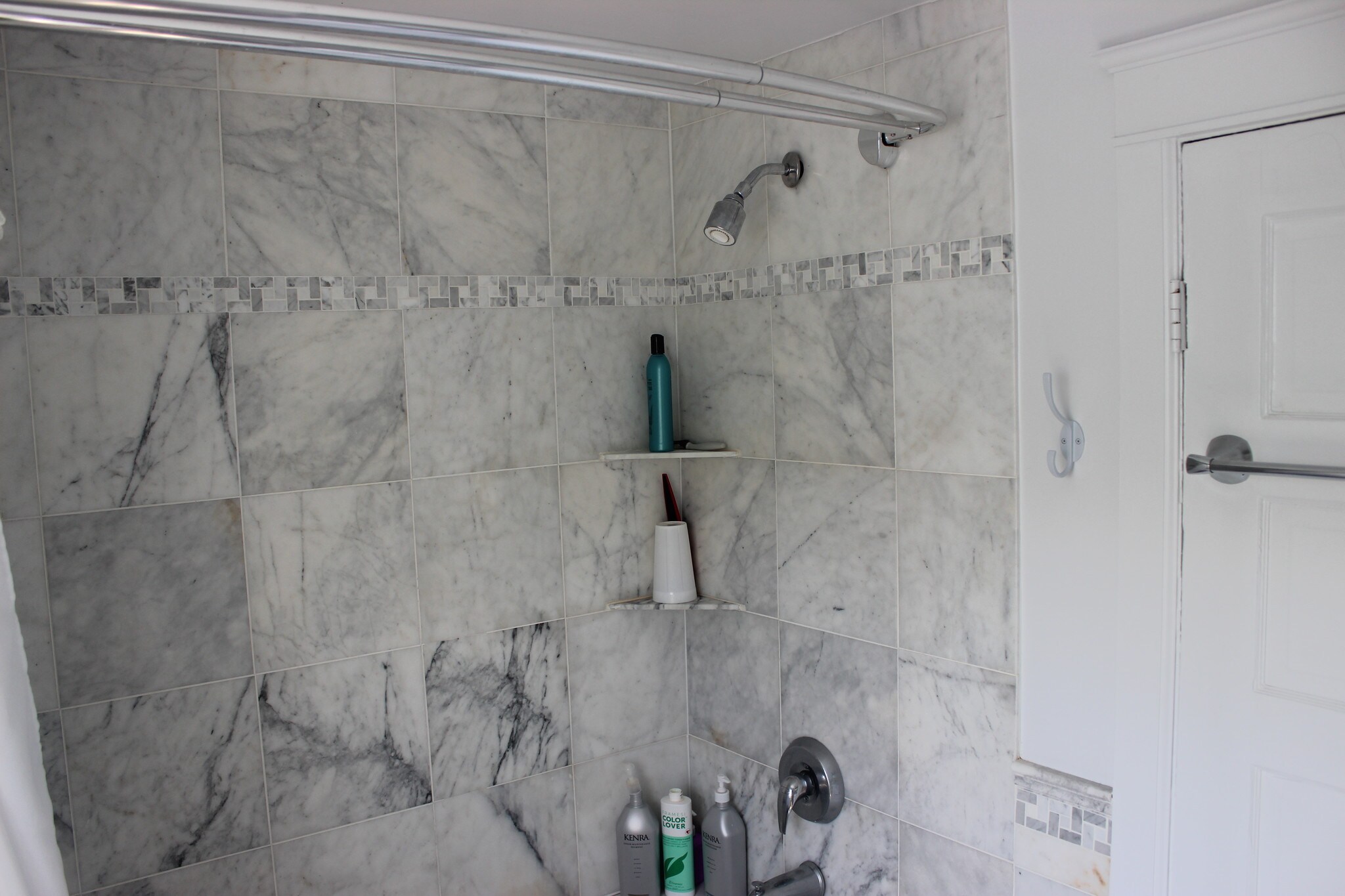 Building Photo - 217 Grant St