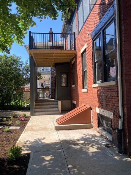 Building Photo - 2134 N 2nd St