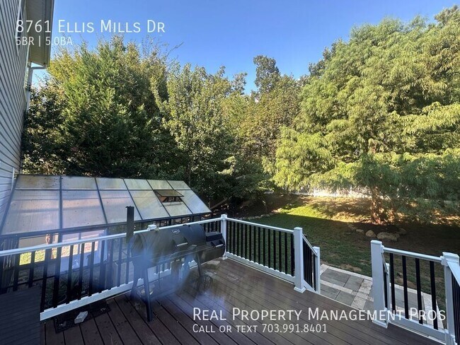 Building Photo - 8761 Ellis Mill Dr