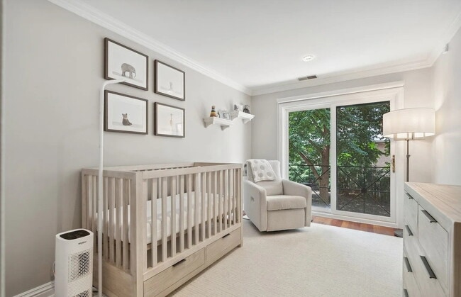 Building Photo - Comfortable and Spacious Rental Opportunity