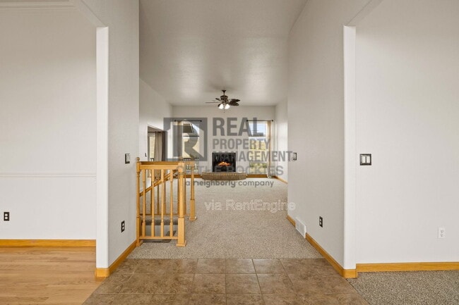 Building Photo - 3348 Hales Ranch Rd