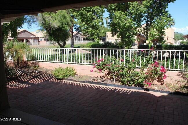 Building Photo - 14482 W Buffalo Trail