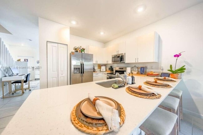 Building Photo - 12869 SW 233rd Terrace