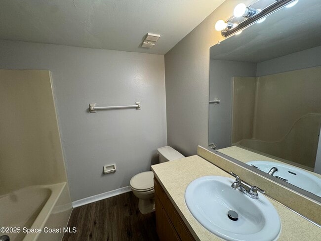 Building Photo - 1068 Mollie Ln