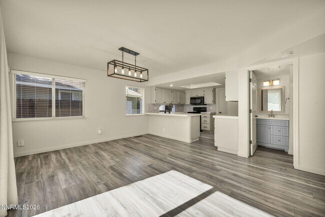 Building Photo - 7554 Wheeldale Cir