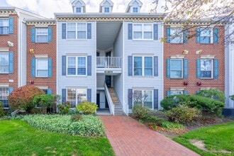 Building Photo - 109 Cherry St