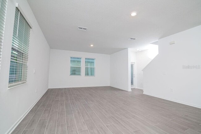 Building Photo - 6008 Blissful St